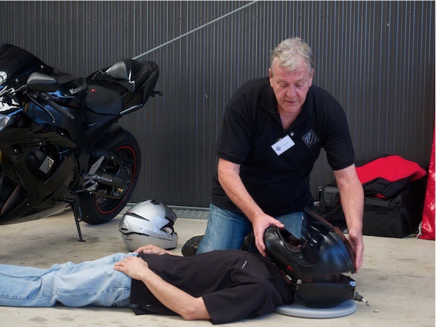 VOZZ RS 1.0 Australian motorcycle helmet safety design